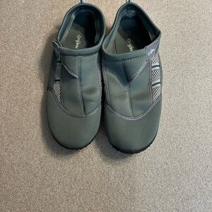 Skechers Men's Gray Water Shoes, size 11 M